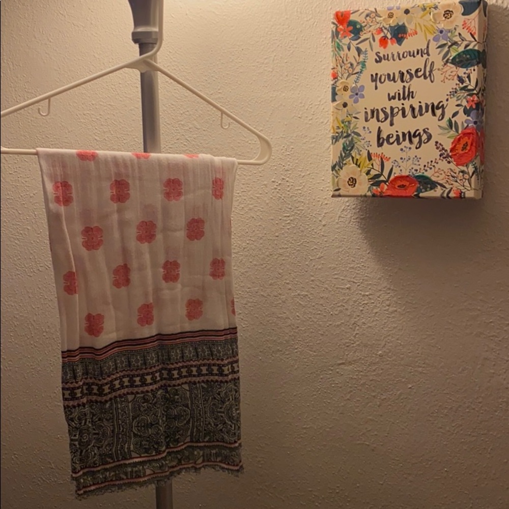Cream, Coral & Black lightweight scarf
